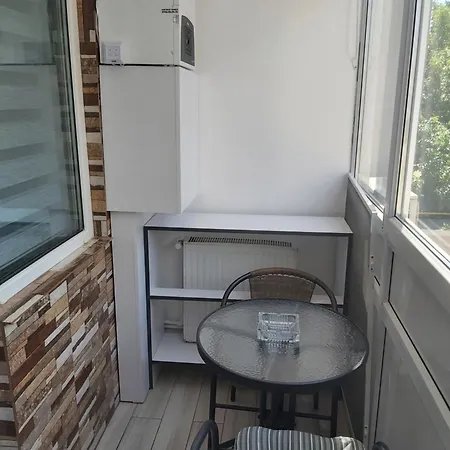 Apartament Garsoniera Sara *